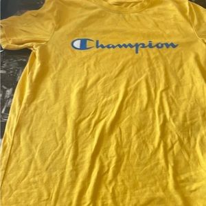 Champions t-shirt